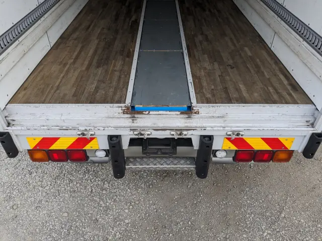 三菱 スーパーグレート QPG-FS64VY(8x4)の写真10