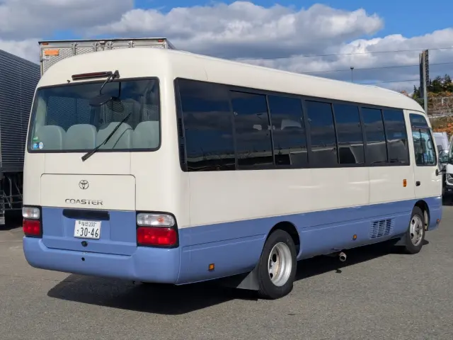 トヨタ コースター SPG-XZB50(2WD)の写真4