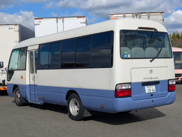 トヨタ コースター SPG-XZB50(2WD)の写真5