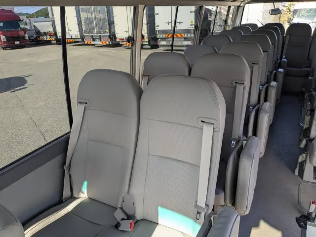 トヨタ コースター SPG-XZB50(2WD)の写真19