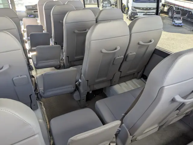 トヨタ コースター SPG-XZB50(2WD)の写真24