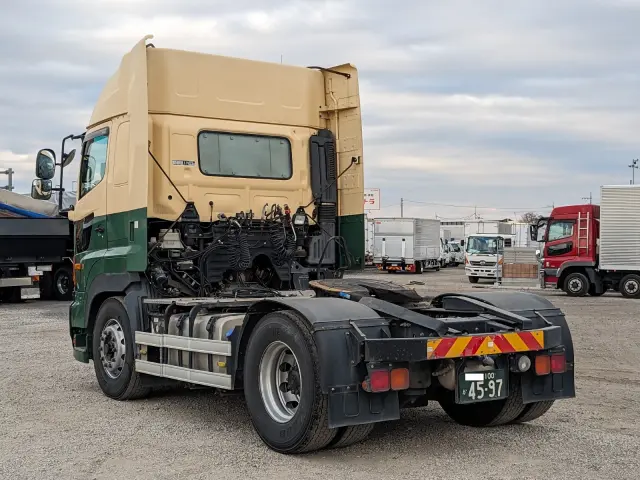 日野 プロフィア QPG-SH1EDDG(2WD)の写真4