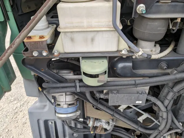 日野 プロフィア QPG-SH1EDDG(2WD)の写真15