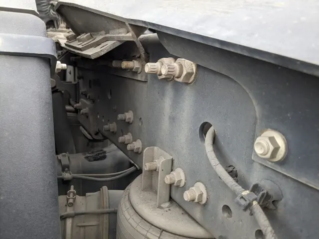 日野 プロフィア QPG-SH1EDDG(2WD)の写真24