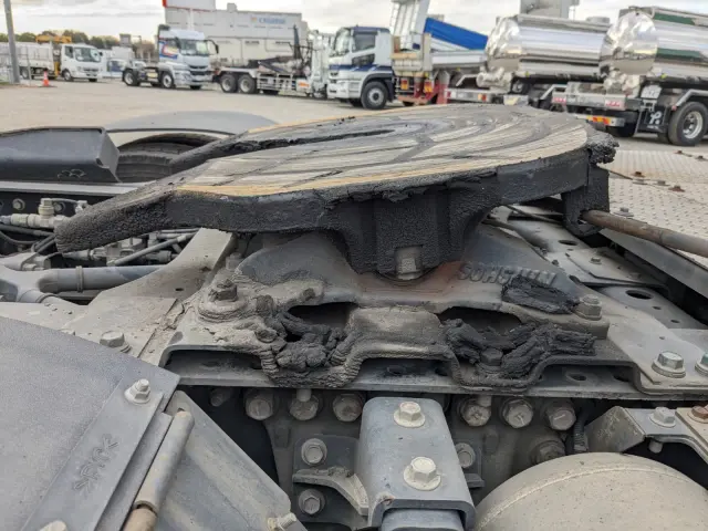 日野 プロフィア QPG-SH1EDDG(2WD)の写真28