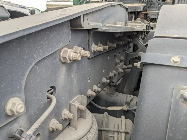 日野 プロフィア QPG-SH1EDDG(2WD)の写真29