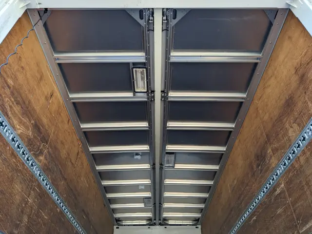 ＵＤ コンドル SKG-MK38L(2WD)の写真17