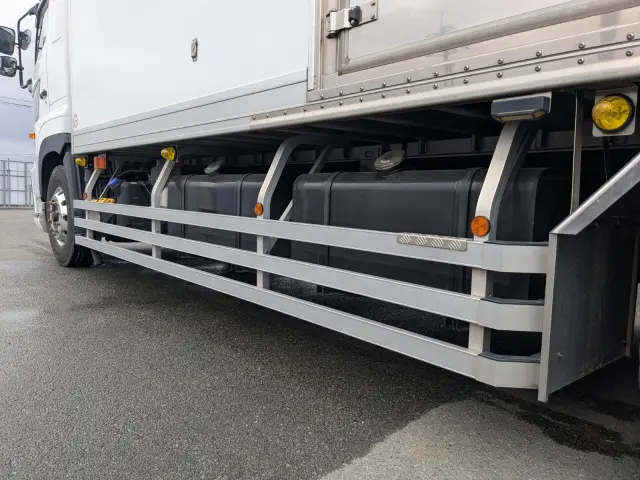 日野 プロフィア 2DG-FR1AHB(6x2)の写真14