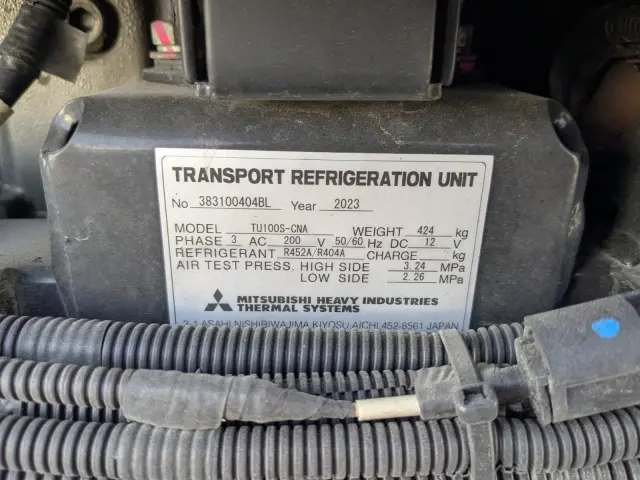 日野 プロフィア 2DG-FR1AHB(6x2)の写真29