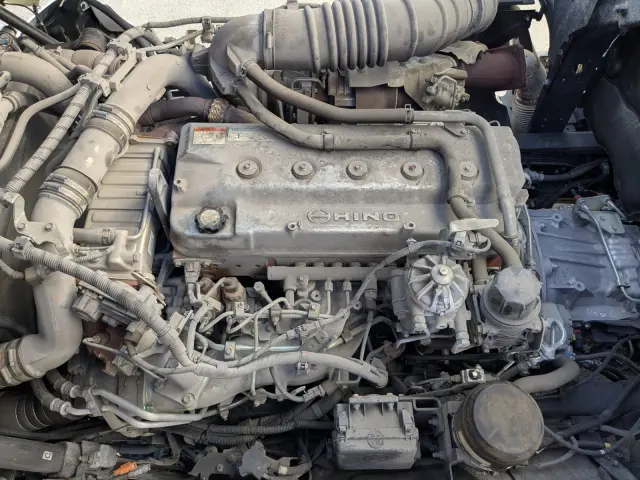 日野 プロフィア 2DG-FR1AHB(6x2)の写真41