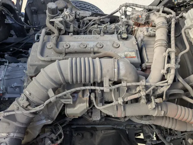 日野 プロフィア 2DG-FR1AHB(6x2)の写真44