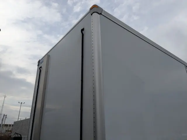 日野 プロフィア 2DG-FR1AHB(6x2)の写真45