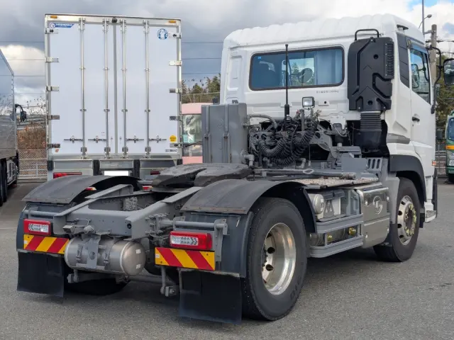 UD クオン 2RG-GK5DAB(2WD)の写真4