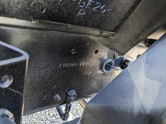 いすゞ フォワード 2RG-FRR90S2(2WD)の写真33