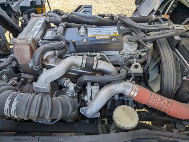 いすゞ フォワード 2RG-FRR90S2(2WD)の写真34