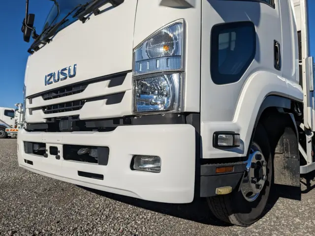 いすゞ フォワード 2RG-FRR90S2(2WD)の写真36