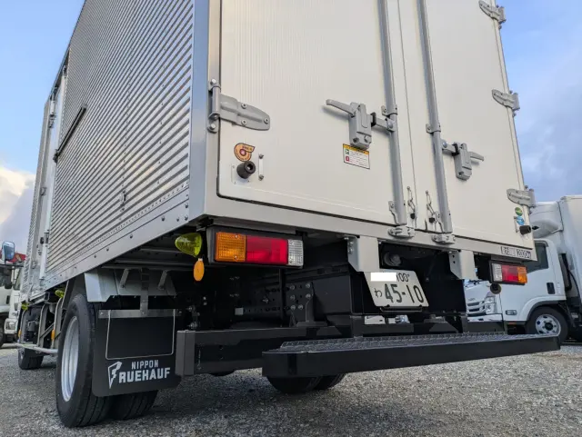 三菱 キャンター 2RG-FEAV0(2WD)の写真7