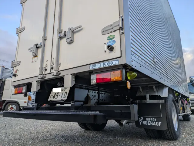 三菱 キャンター 2RG-FEAV0(2WD)の写真8