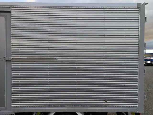 三菱 キャンター 2RG-FEAV0(2WD)の写真19