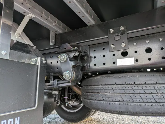 三菱 キャンター 2RG-FEAV0(2WD)の写真21