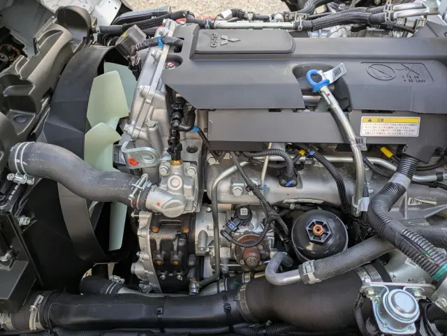 三菱 キャンター 2RG-FEAV0(2WD)の写真39