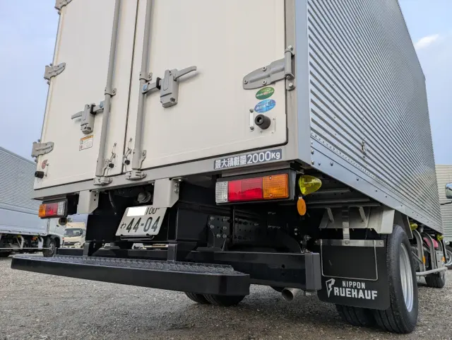 三菱 キャンター 2RG-FEAV0(2WD)の写真10