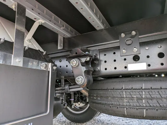 三菱 キャンター 2RG-FEAV0(2WD)の写真21