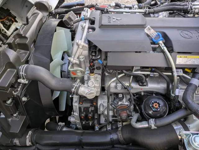 三菱 キャンター 2RG-FEAV0(2WD)の写真39