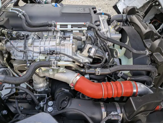 三菱 キャンター 2RG-FEAV0(2WD)の写真42