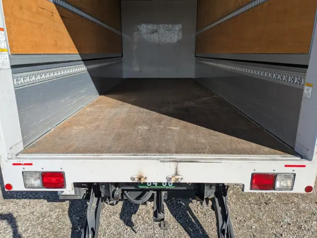 日野 レンジャー 2KG-FD2ABG(2WD)の写真12