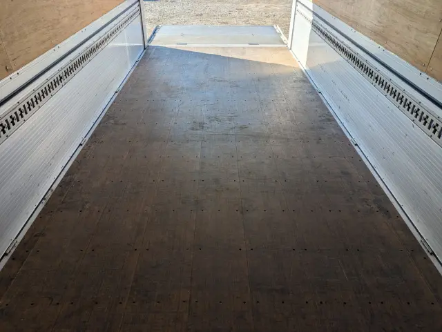 日野 レンジャー 2KG-FD2ABG(2WD)の写真17