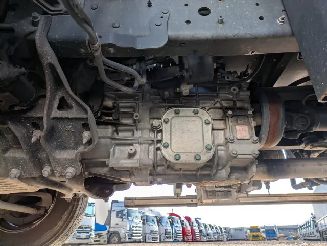 日野 レンジャー 2KG-FD2ABG(2WD)の写真27