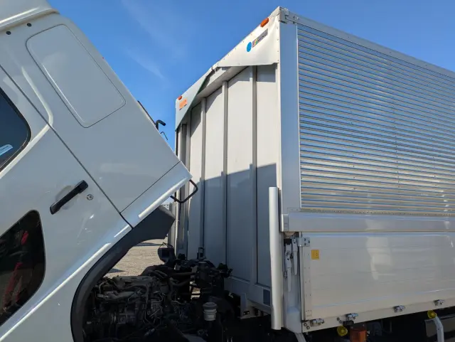 日野 レンジャー 2KG-FD2ABG(2WD)の写真46