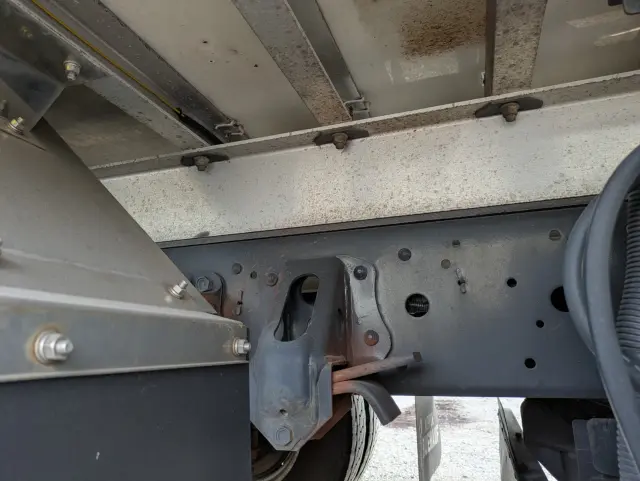 いすゞ フォワード 2PG-FSR90S2(2WD)の写真28