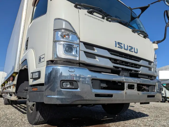 いすゞ フォワード 2PG-FSR90S2(2WD)の写真4