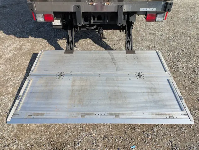 いすゞ フォワード 2PG-FSR90S2(2WD)の写真14