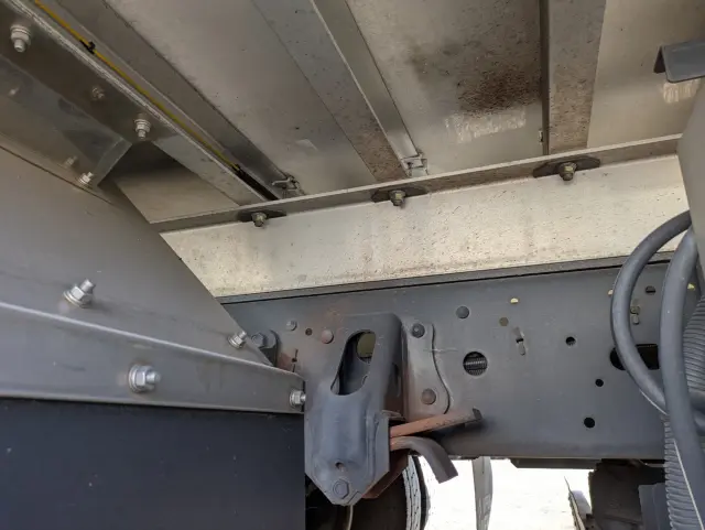 いすゞ フォワード 2PG-FSR90S2(2WD)の写真28