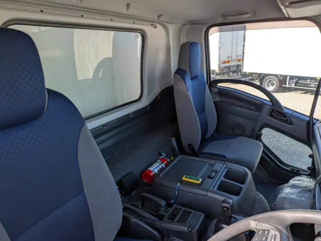 いすゞ フォワード 2PG-FSR90S2(2WD)の写真40