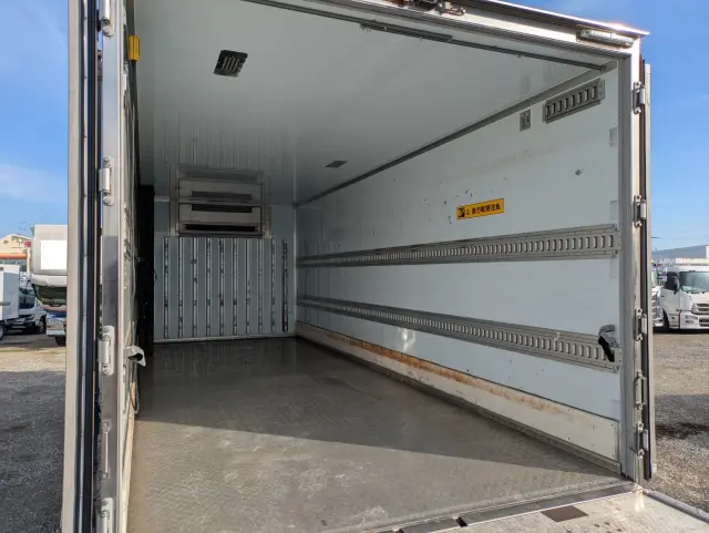 いすゞ フォワード 2PG-FSR90S2(2WD)の写真22