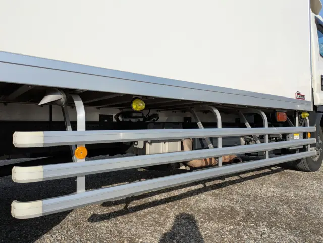 いすゞ フォワード 2PG-FSR90S2(2WD)の写真37