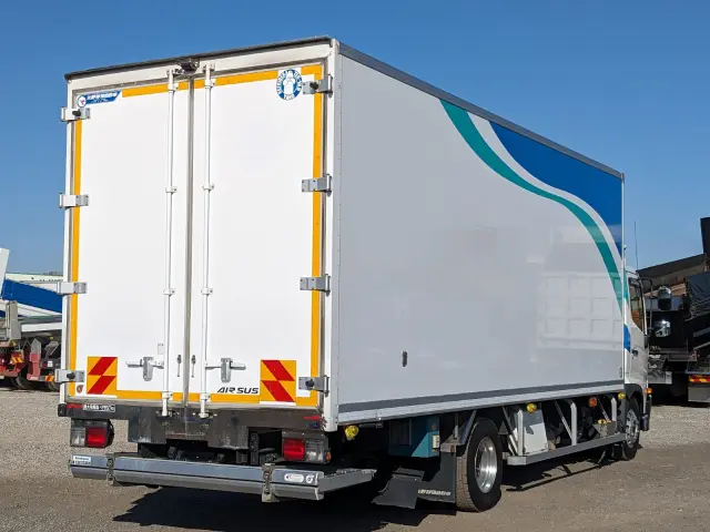 日野 レンジャー 2KG-FC2ABG(2WD)の写真4