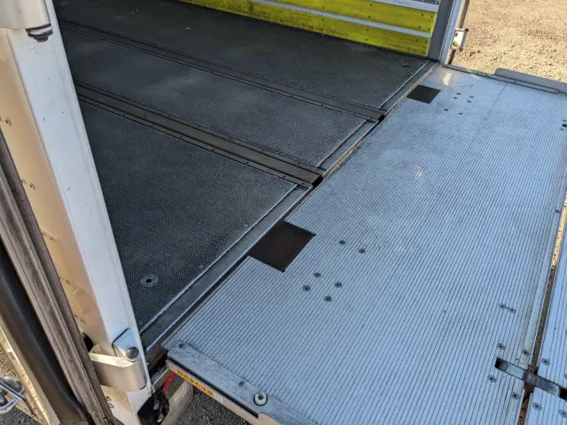 日野 レンジャー 2KG-FC2ABG(2WD)の写真13