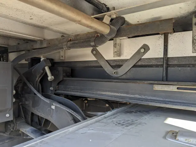 日野 レンジャー 2KG-FC2ABG(2WD)の写真26