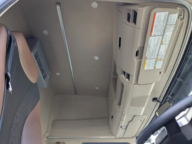 日野 プロフィア 2DG-SH1EDGG(2WD)の写真19