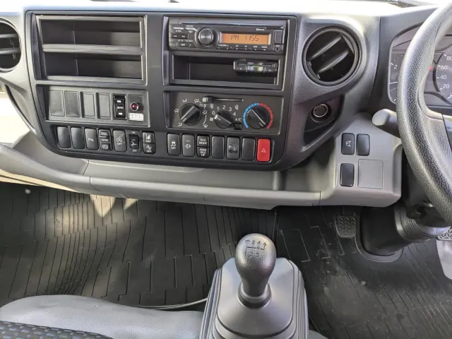 日野 デュトロ 2RG-XZU710M(2WD)の写真36