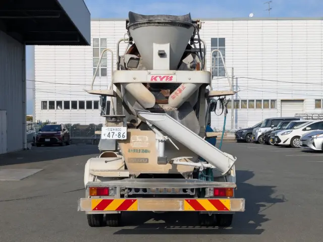 いすゞ フォワード 2PG-FRR90S2(2WD)の写真7