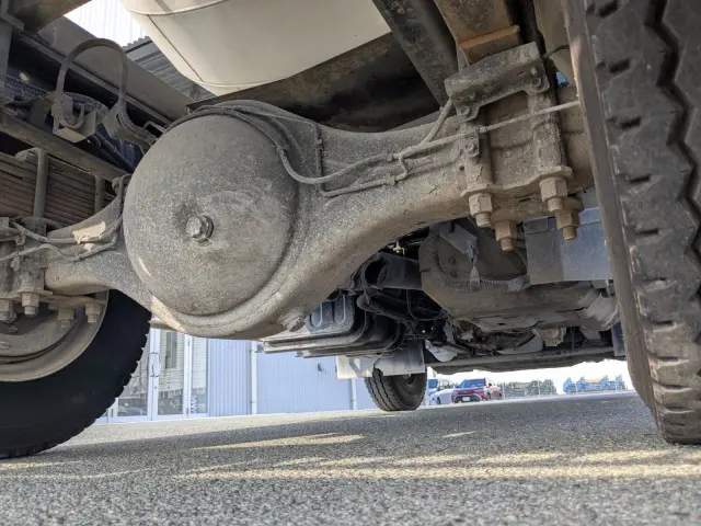 いすゞ フォワード 2PG-FRR90S2(2WD)の写真11