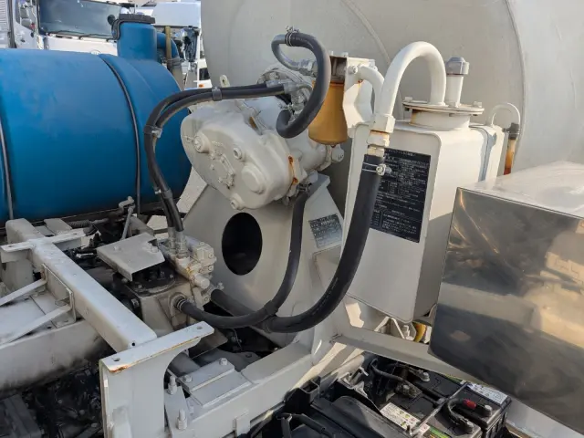 いすゞ フォワード 2PG-FRR90S2(2WD)の写真24