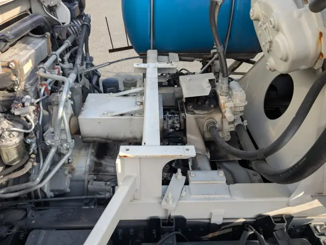 いすゞ フォワード 2PG-FRR90S2(2WD)の写真25