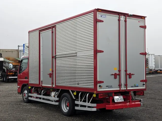 三菱 キャンター 2RG-FEAV0(2WD)の写真4